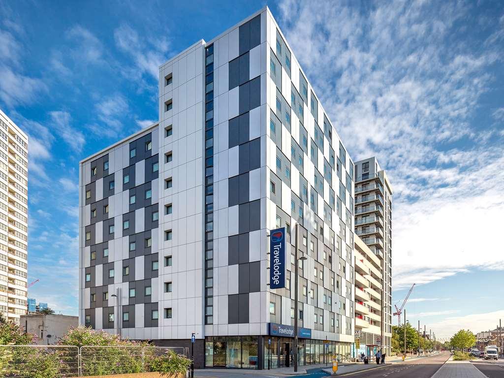 Travelodge London Stratford Hotel Exterior foto
