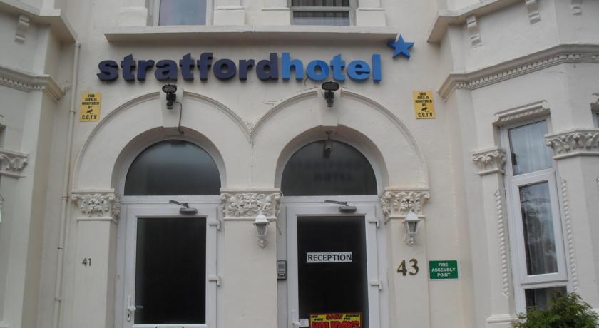 Travelodge London Stratford Hotel Exterior foto