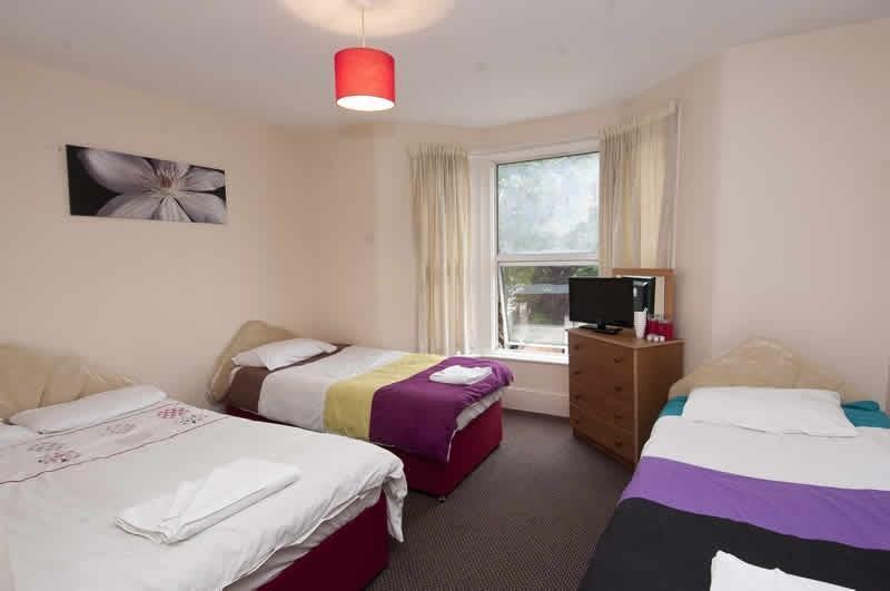 Travelodge London Stratford Hotel Exterior foto