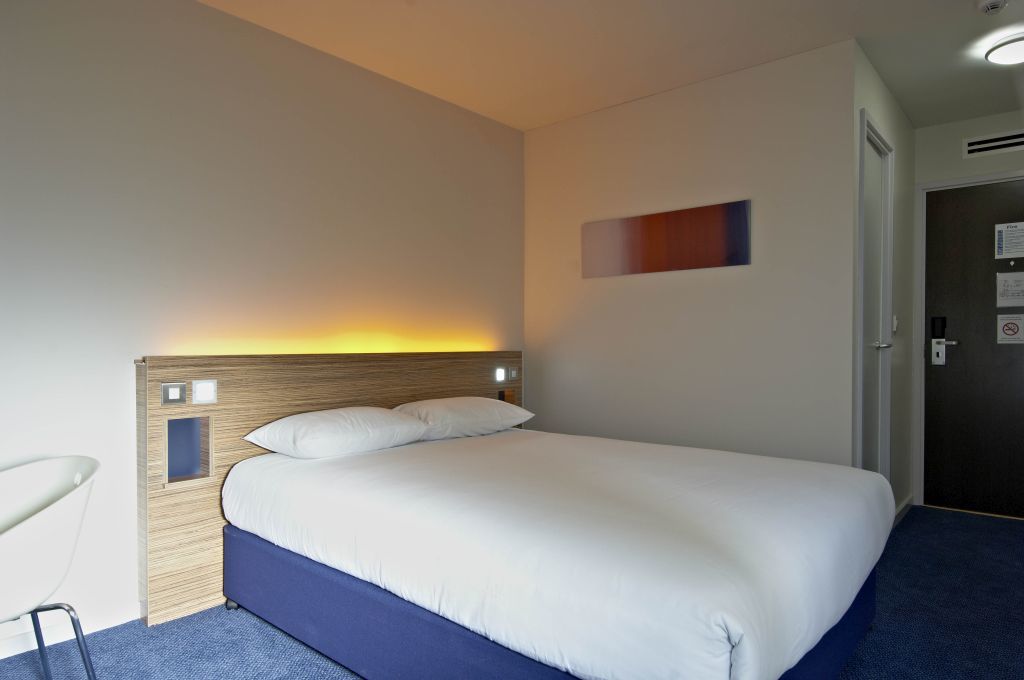 Travelodge London Stratford Hotel Exterior foto