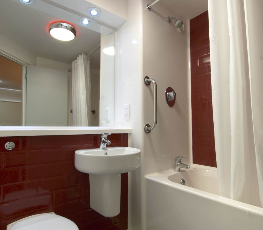 Travelodge London Stratford Hotel Exterior foto