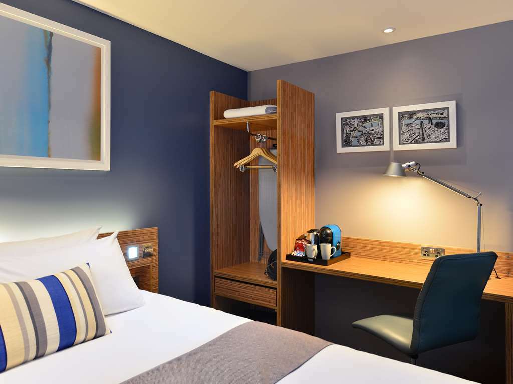 Travelodge London Stratford Hotel Habitación foto